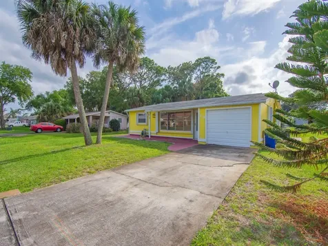 418 Maple Street Sebastian FL 32958
