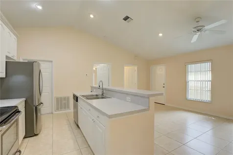 11187 Airport Drive Sebastian FL 32958