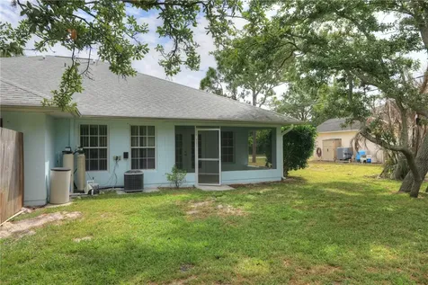 11187 Airport Drive Sebastian FL 32958