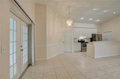 11187 Airport Drive Sebastian FL 32958