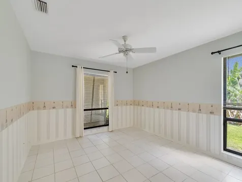 1070 47th Avenue SW Vero Beach FL 32968