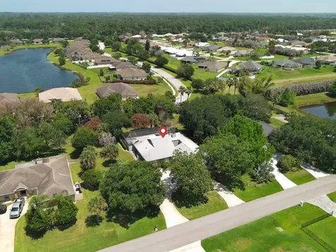 1070 47th Avenue SW Vero Beach FL 32968