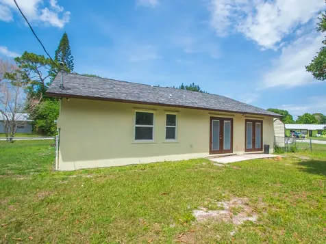 4065 46th Lane Vero Beach FL 32967