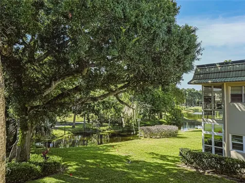 3 Vista Gardens Trail Vero Beach FL 32962