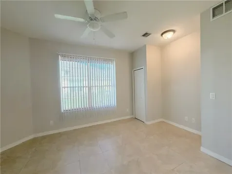 434 N Tangerine Square SW Vero Beach FL 32968
