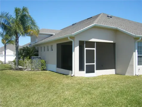 434 N Tangerine Square SW Vero Beach FL 32968