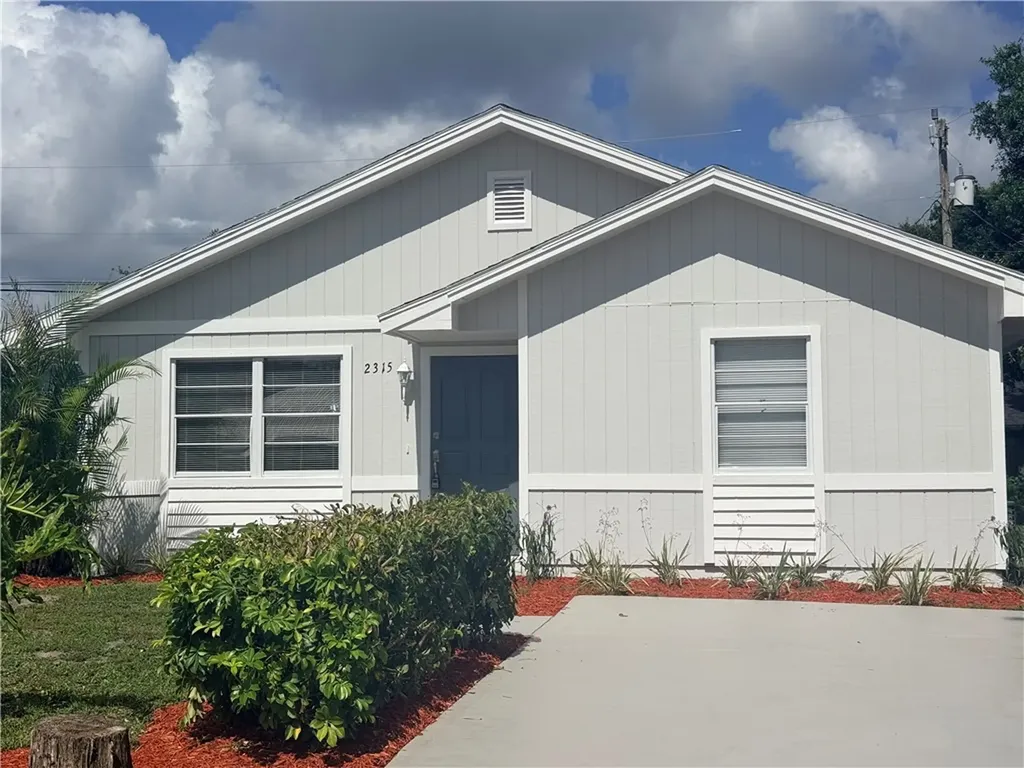 2315 86th Drive Vero Beach FL 32966