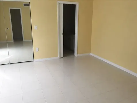 1170 6th Avenue Vero Beach FL 32960