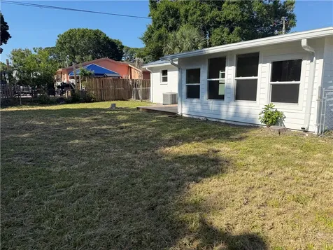 2156 34th Avenue Vero Beach FL 32960
