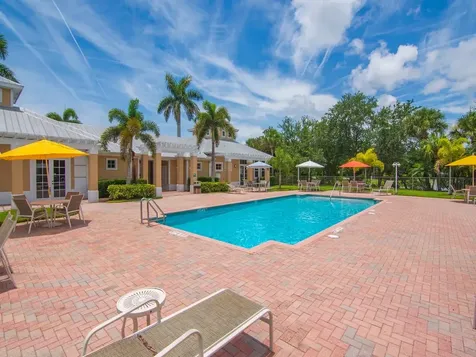 1805 Bridgepointe Circle Vero Beach FL 32967