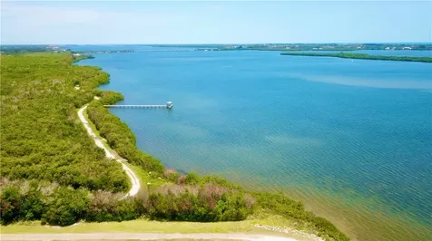 3556 Lucia Drive Vero Beach FL 32967