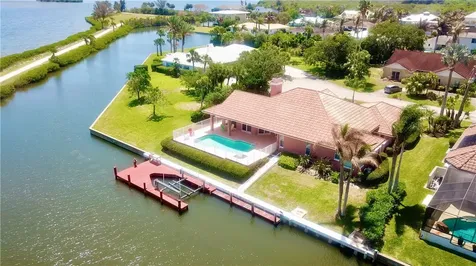 3556 Lucia Drive Vero Beach FL 32967