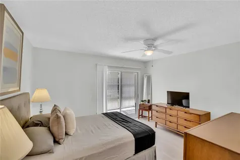 17 Vista Palm Lane Vero Beach FL 32962