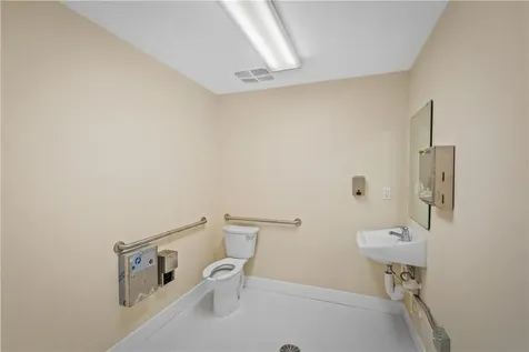 2590 Airport North Drive Vero Beach FL 32960