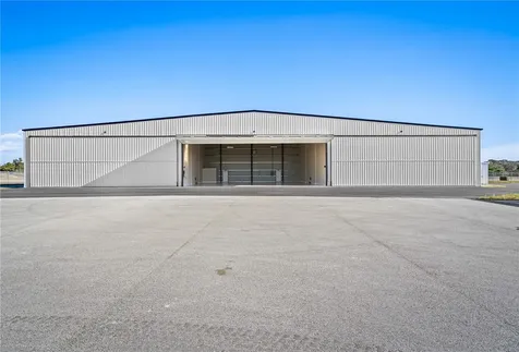 2590 Airport North Drive Vero Beach FL 32960