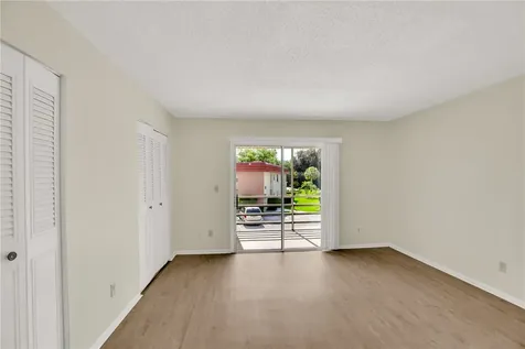16 Vista Palm Lane Vero Beach FL 32962