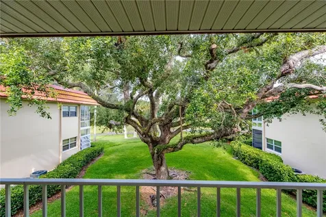 16 Vista Palm Lane Vero Beach FL 32962