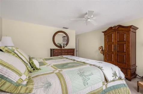 101 W Park Shores Circle Vero Beach FL 32963