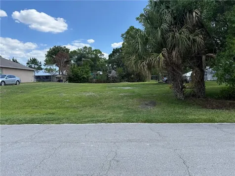 949 Riviera Avenue Sebastian FL 32958