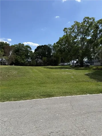 949 Riviera Avenue Sebastian FL 32958