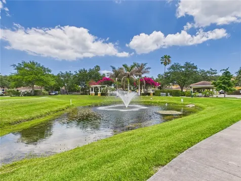 5060 Fairways Circle Vero Beach FL 32967