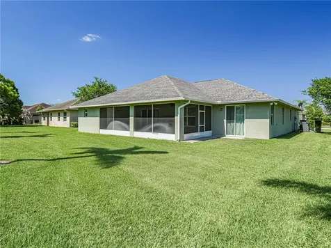 922 Yearling Trail Sebastian FL 32958