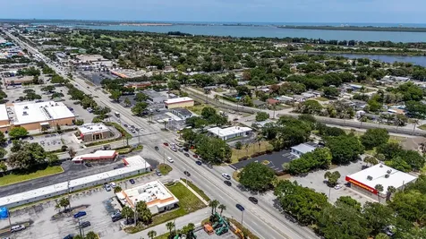 2624 S Us Highway 1 Fort Pierce FL 34982