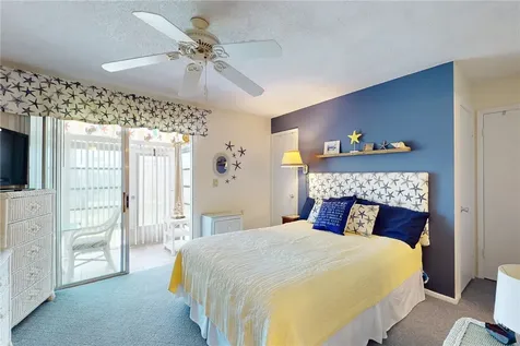2800 Indian River Boulevard Vero Beach FL 32960