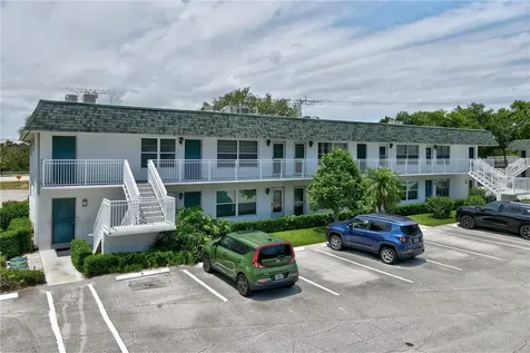 2800 Indian River Boulevard Vero Beach FL 32960