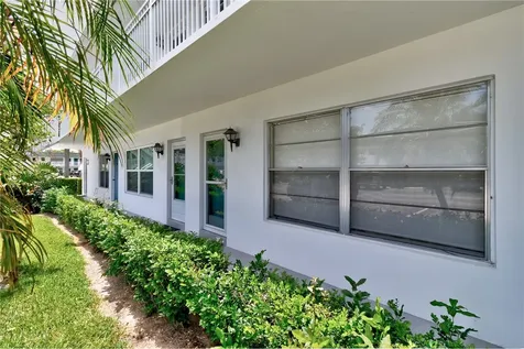 2800 Indian River Boulevard Vero Beach FL 32960