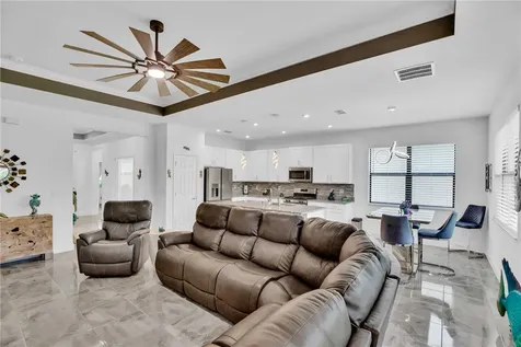 1637 Willows Square Vero Beach FL 32966
