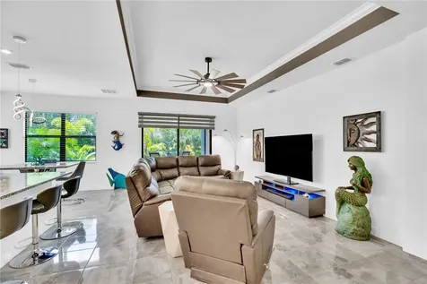 1637 Willows Square Vero Beach FL 32966