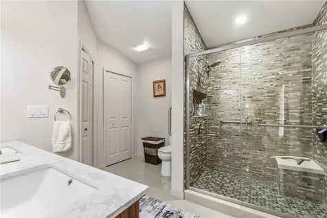1013 E 13th Square Vero Beach FL 32960
