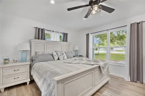 301 20th Avenue SW Vero Beach FL 32962