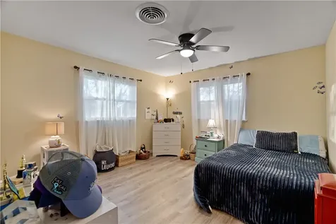 301 20th Avenue SW Vero Beach FL 32962