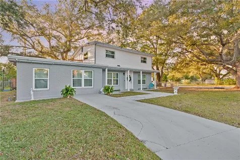301 20th Avenue SW Vero Beach FL 32962