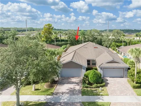 5009 Corsica Square Vero Beach FL 32967