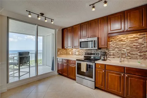 5049 N Highway A1a Fort Pierce FL 34949