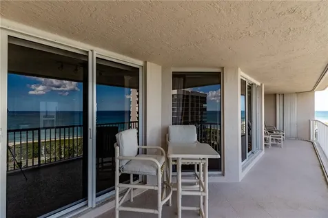 5049 N Highway A1a Fort Pierce FL 34949
