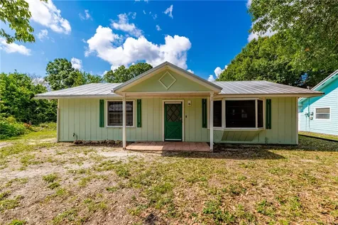 3245 2nd Place Vero Beach FL 32968
