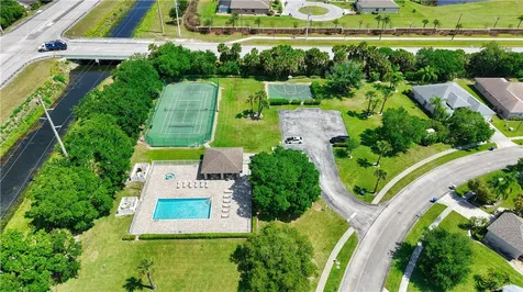215 55th Avenue SW Vero Beach FL 32968