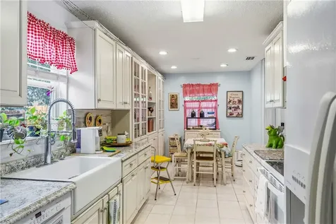 1110 13th Avenue SW Vero Beach FL 32962