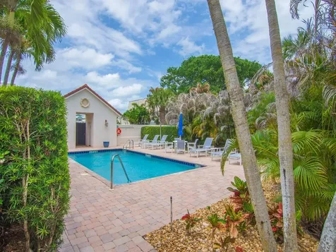 2646 Cardinal Drive Vero Beach FL 32963