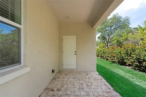 401 18th Street Vero Beach FL 32960