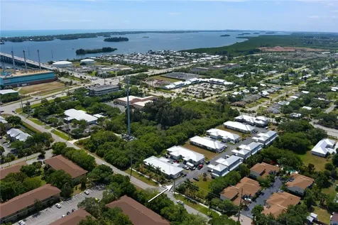 401 18th Street Vero Beach FL 32960