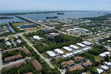 401 18th Street Vero Beach FL 32960