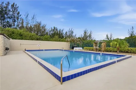 4225 N Highway A1a Fort Pierce FL 34949