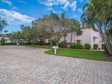 300 Harbour Drive Vero Beach FL 32963
