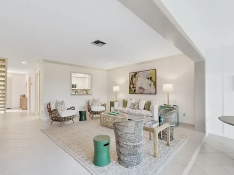 300 Harbour Drive Vero Beach FL 32963
