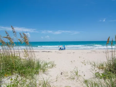 300 Harbour Drive Vero Beach FL 32963